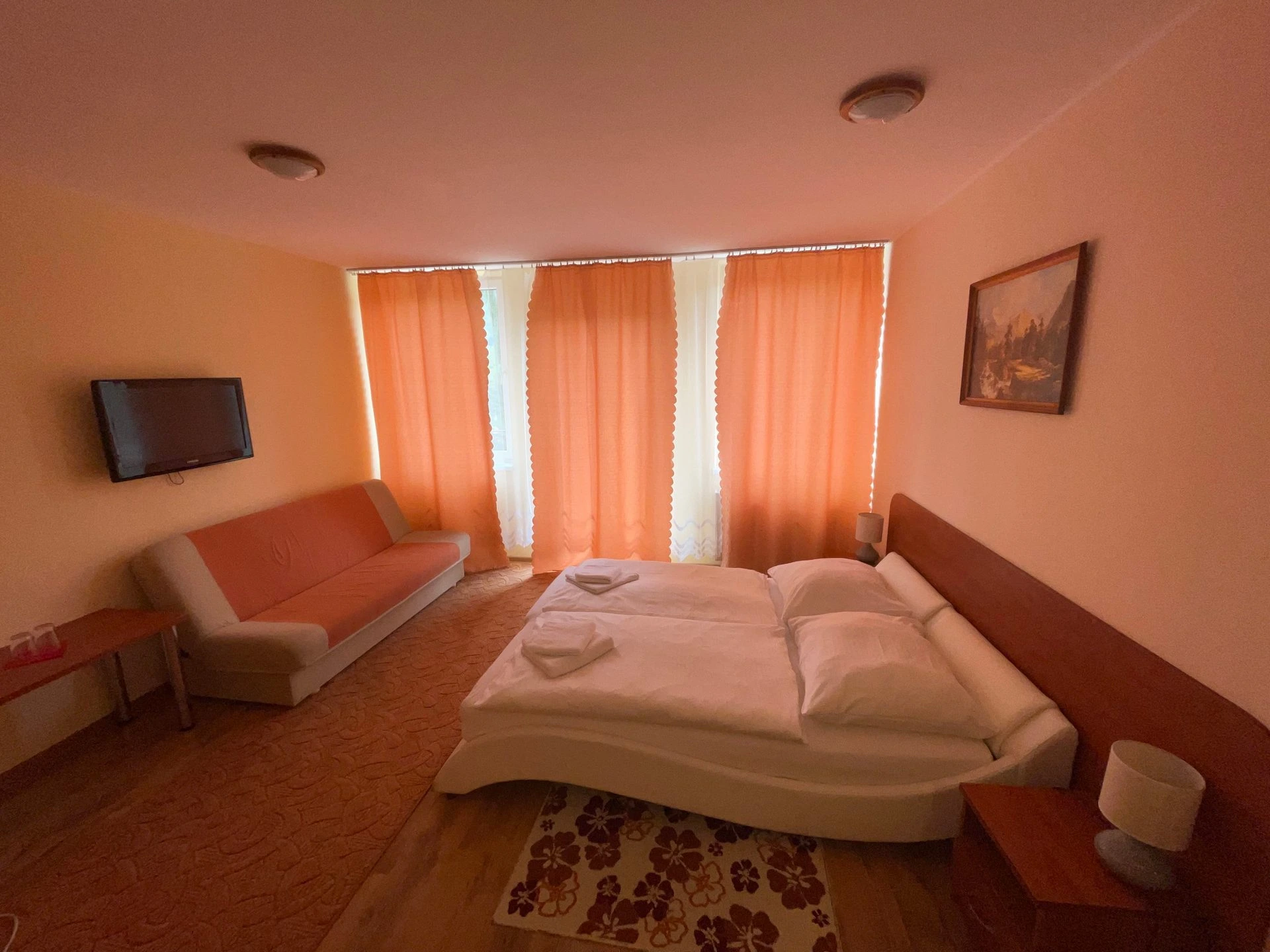 apartment with terrace image
